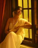 madonna-sebastian-new-photo-shoot-kerala-traditional-look-002