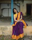 madonna-sebastian-styling-in-cotton-saree-004