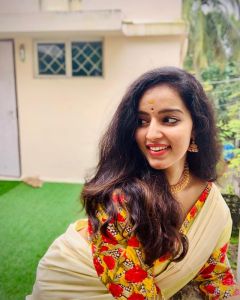 2_malavika-menon-new-photos-002