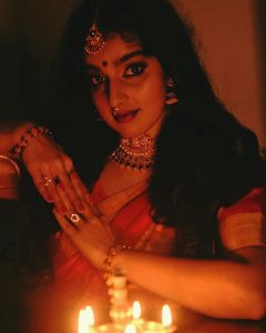 actress Malavika Menon new photoshoot gallery-002