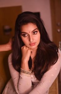 actress-malavika-c-menon-makeover-photos-007