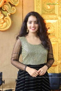 actress-malavika-menon-latest-photos-01-1614
