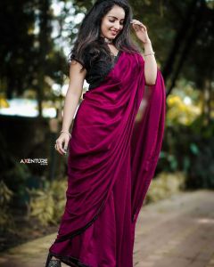 actress-malavika-menon-photos-kerala9-002