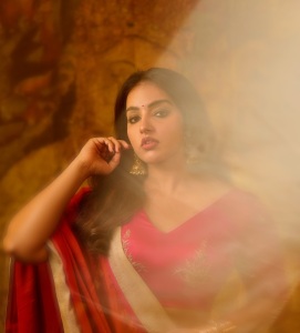 malavika-c-menon-in-multicolor-party-lehenga-designs-photos-001
