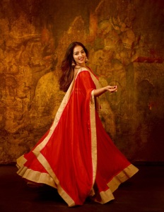 malavika-c-menon-in-multicolor-party-lehenga-designs-photos-005