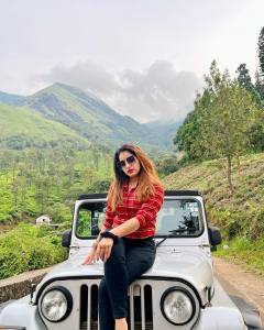 malavika-c-menon-in-red-dress-photos-004