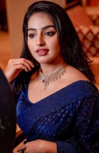 malavika-c-menon-new-photoshoot-for-tanishq-003