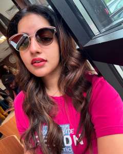 malavika-c-menon-travel-style-ideas-photos-008