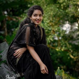 malavika menon images-003