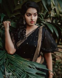 malavika menon images-008