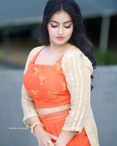 malavika-menon-in-latest-palazzo-pants-style-images-002