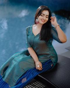 malavika-menon-in-ocean-blue-Banarasi-style-dress-photos-002