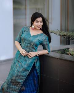 malavika-menon-in-ocean-blue-Banarasi-style-dress-photos-007