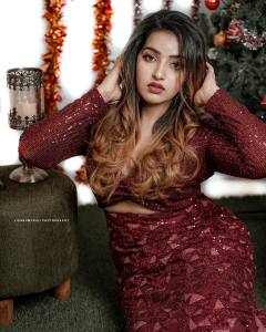 malavika-menon-in-wine-red-fashion-dress-photos-001
