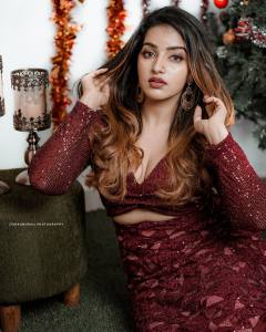 malavika-menon-in-wine-red-fashion-dress-photos