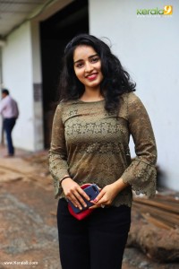 malavika menon latest images-001