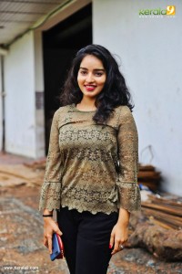 malavika menon latest images-004