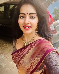 malavika-menon-latest-photoshoot-in-modern-dress-001