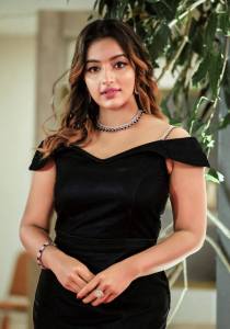 malavika-menon-navaratri-photoshoot-015