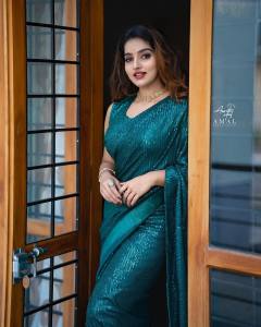 malavika-menon-navaratri-photoshoot-016