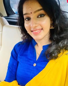 malavika menon new photos-004