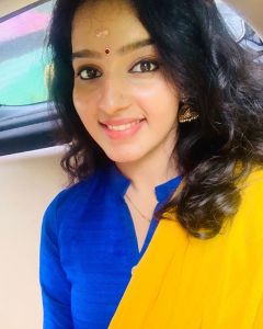 malavika menon new photos-005