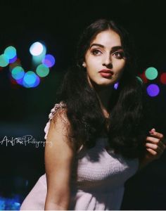 malavika-menon-new-photos-008