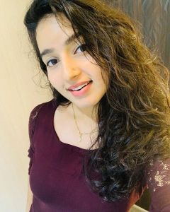 malavika-menon-new-photos-012