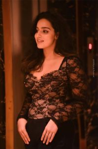 malavika-menon-new-photos-043-005