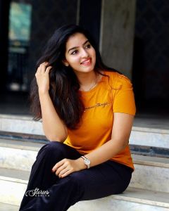 malavika-menon-new-photos-0921-002