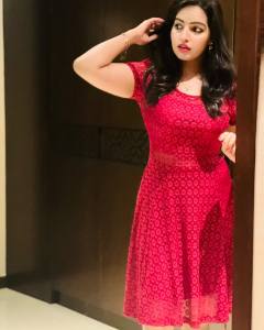 malavika-menon-new-photos-hd-wallpaper-008