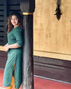 malavika-menon-recent-photos0032