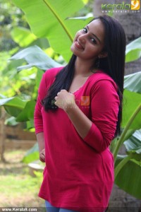 malavika_menon_new_stills-02687