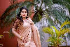 celebrity-malavika-menon-new-photos-in-red-saree-with-designer-blouse-013