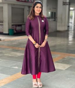 malavika-wales-instagram-picuki-010