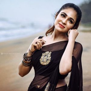 malavika-wales-instagram-picuki-022