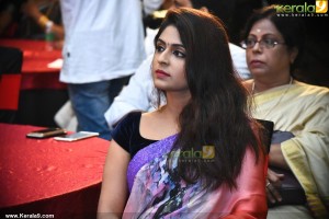 malavika-wales-pics-21121