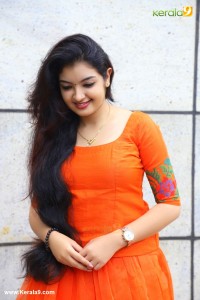malavika-nair-latest-images-09384-130
