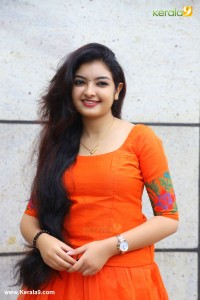 malavika-nair-latest-photos-09873-1021