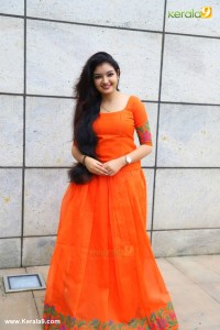 malavika-nair-latest-photos-09873-116