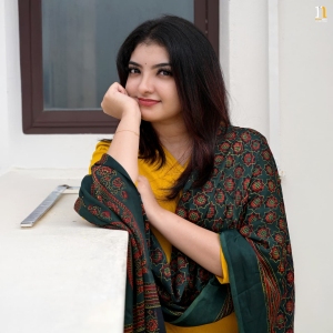 actress-malavika-nair-photos-025