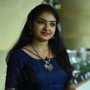 malavika-nair-malayalam-actress-photos-new-002