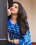 malavika-nair-in-blue-saree-photos-001