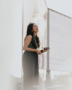 mamitha-baiju-in-loose-pant-with-sleeveless-top-photos-001