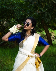 mamitha-baiju-old-photos-003