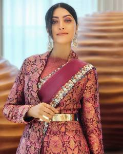 mamta-mohandas-in-saree-photos-005