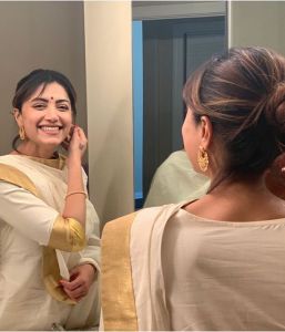 mamta mohandas new onam celebration photos-001