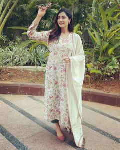 mamtha-mohandas-latest-photos-003