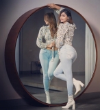 mamtha-mohandas-latest-photos-in-denim-tight-jeans