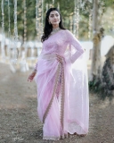 mamtha-mohandas-new-photoshoot-in-pink-saree-002